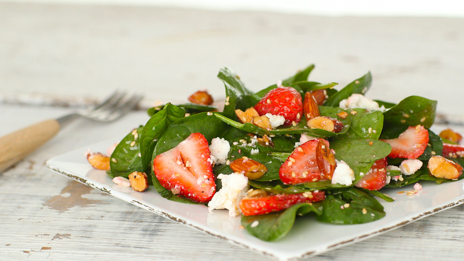 Video Strawberry Spinach Salad with Almonds Martha Stewart